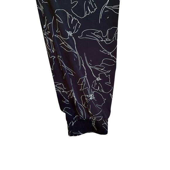 One By Chapter One Jogger Pants Floral Print Mid Rise Black Womens Size L NWT - Picture 6 of 6